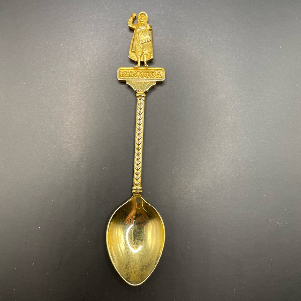 •3/$25 Bermuda collector spoon